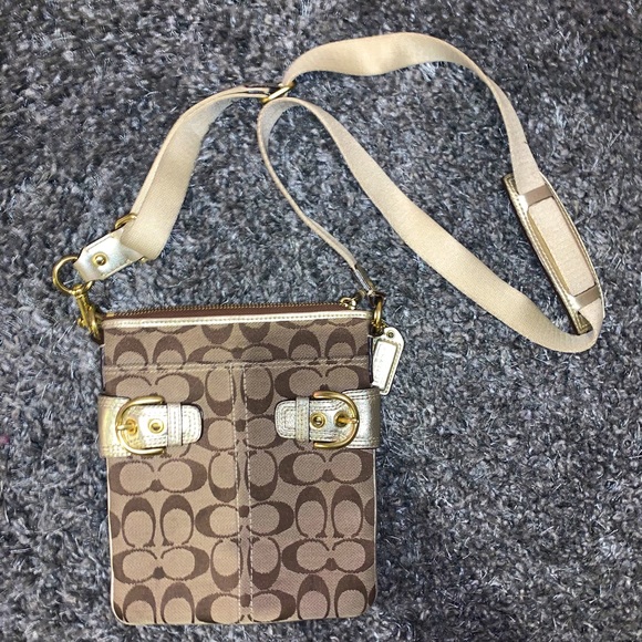 Coach Crossbody - Picture 1 of 1